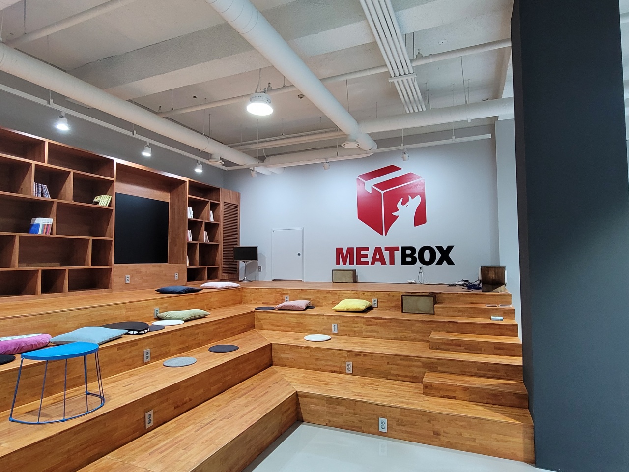 미트박스글로벌 역삼동 본사 인테리어 포트폴리오 이미지